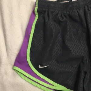 grey Nike running shorts